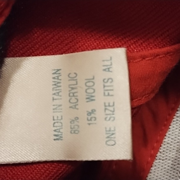 Cincinnati Red Sox Adjustable Strap Red Baseball Cap One Size Fits Most - Picture 9 of 10